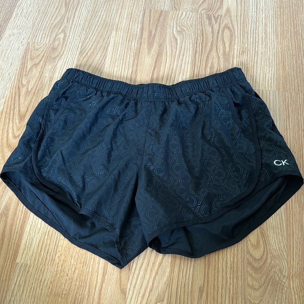 Calvin Klein Shorts ✨4/30$✨